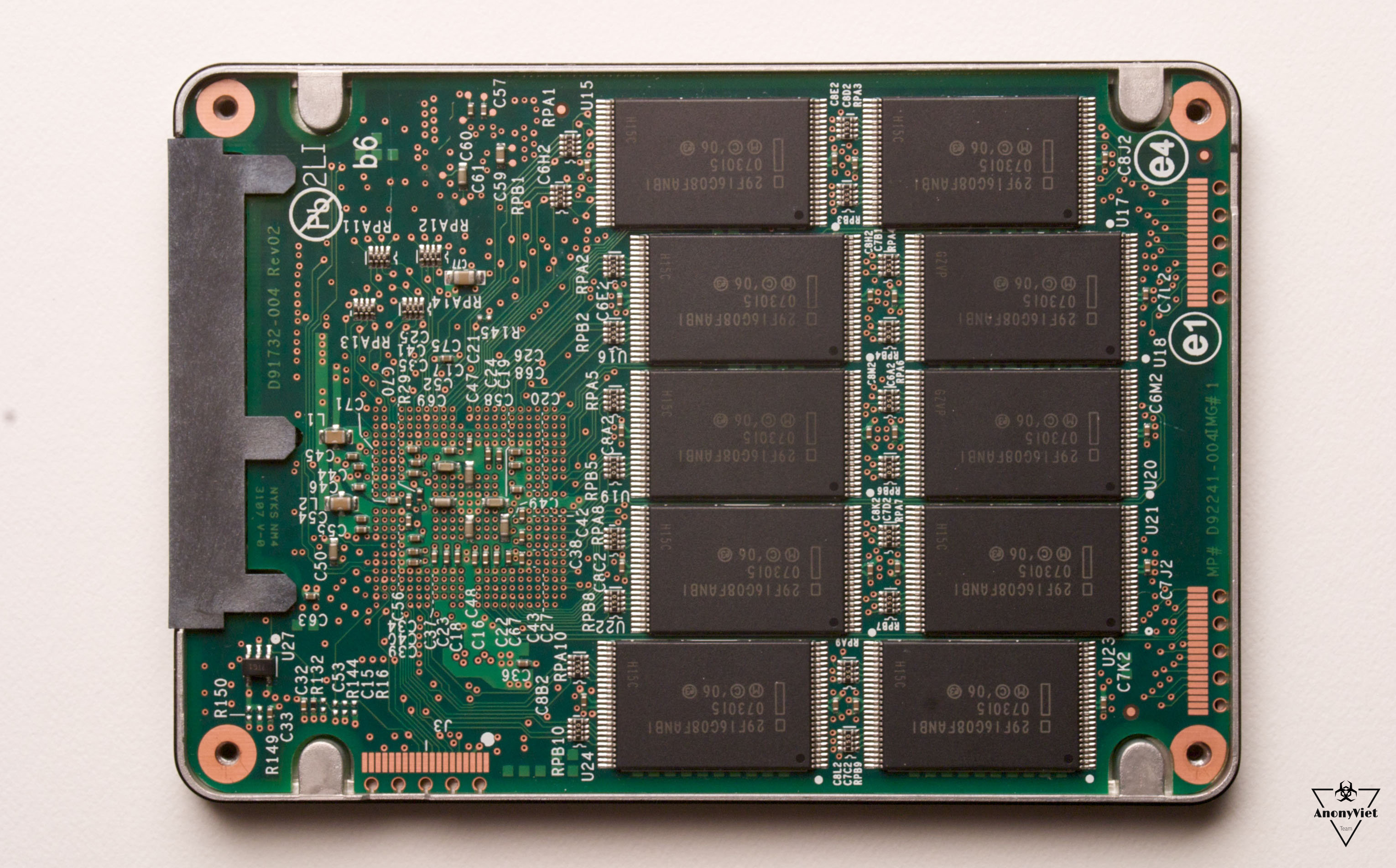 Cơ bản về SSD