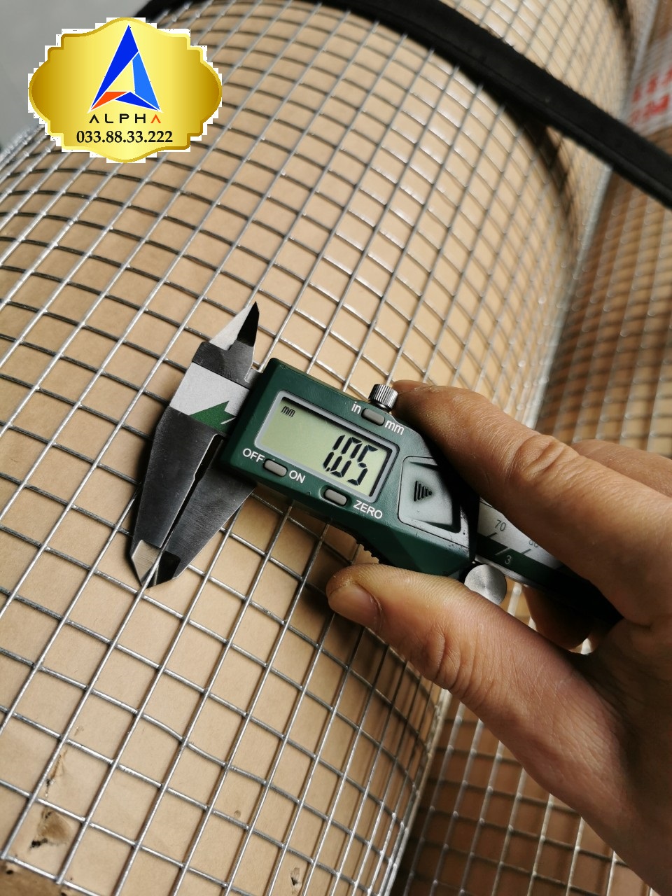 Lưới th&eacute;p h&agrave;n mạ kẽm mắt 10mm d&agrave;y 1.2 ly