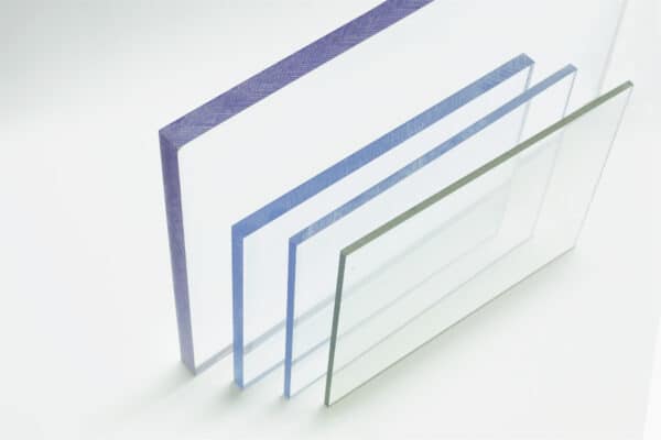  Tấm polycarbonate đặc ruột 10mm