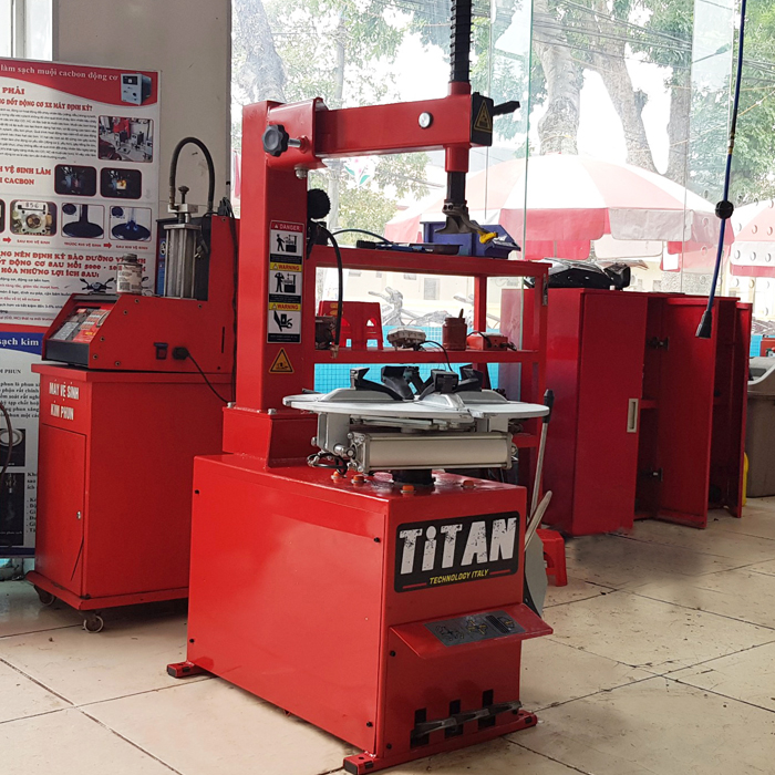 M&aacute;y th&aacute;o lốp xe m&aacute;y Titan TP-980