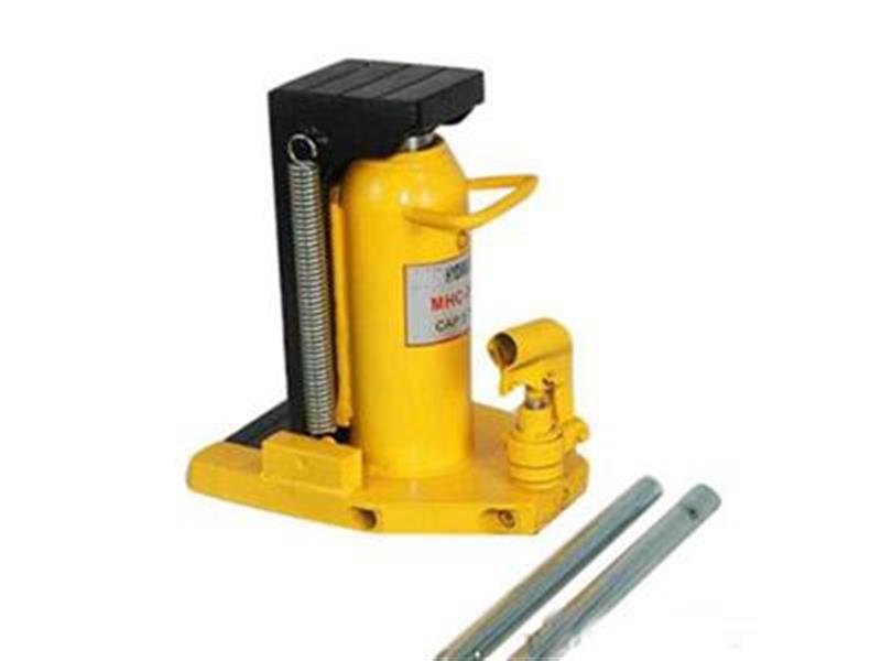 K&iacute;ch m&oacute;c thủy lực Kawasaki 5 tấn
