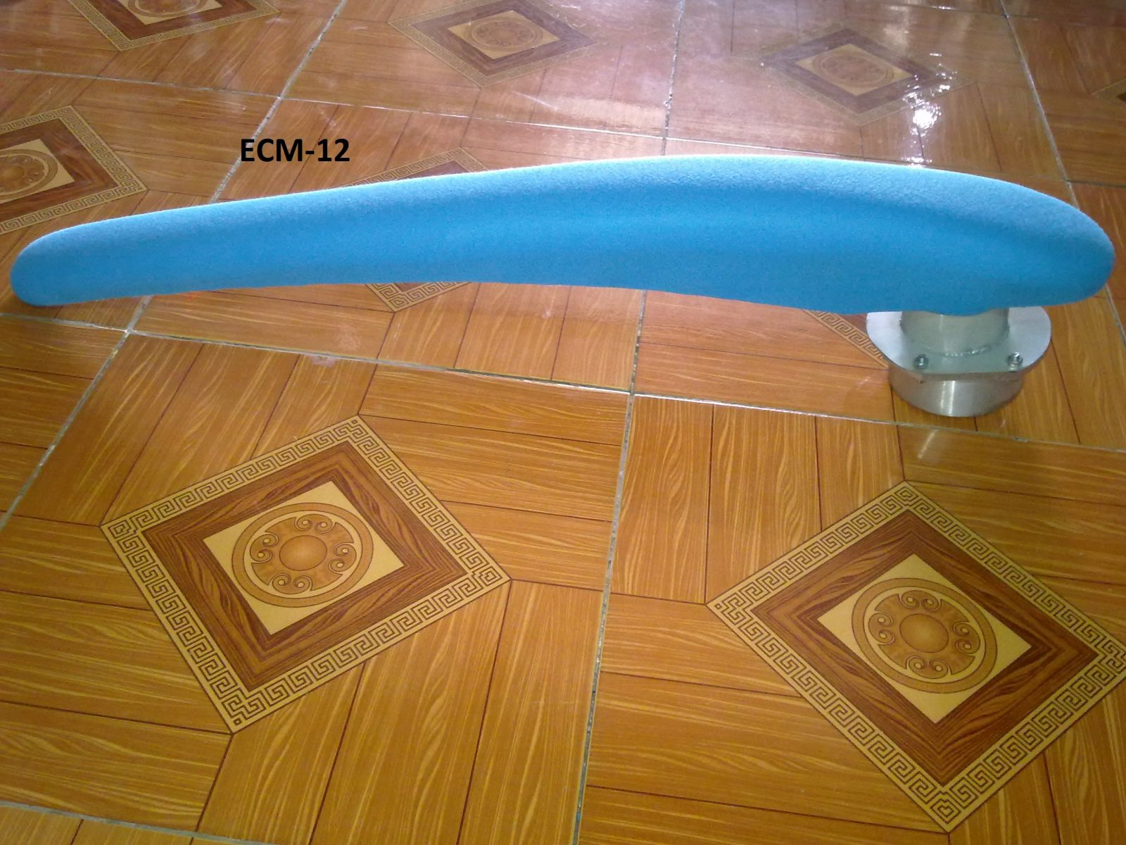 tay gối ủi